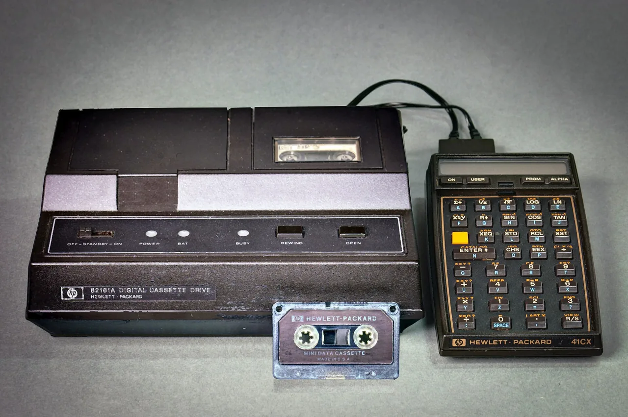 Hp hp-41c, archival photo