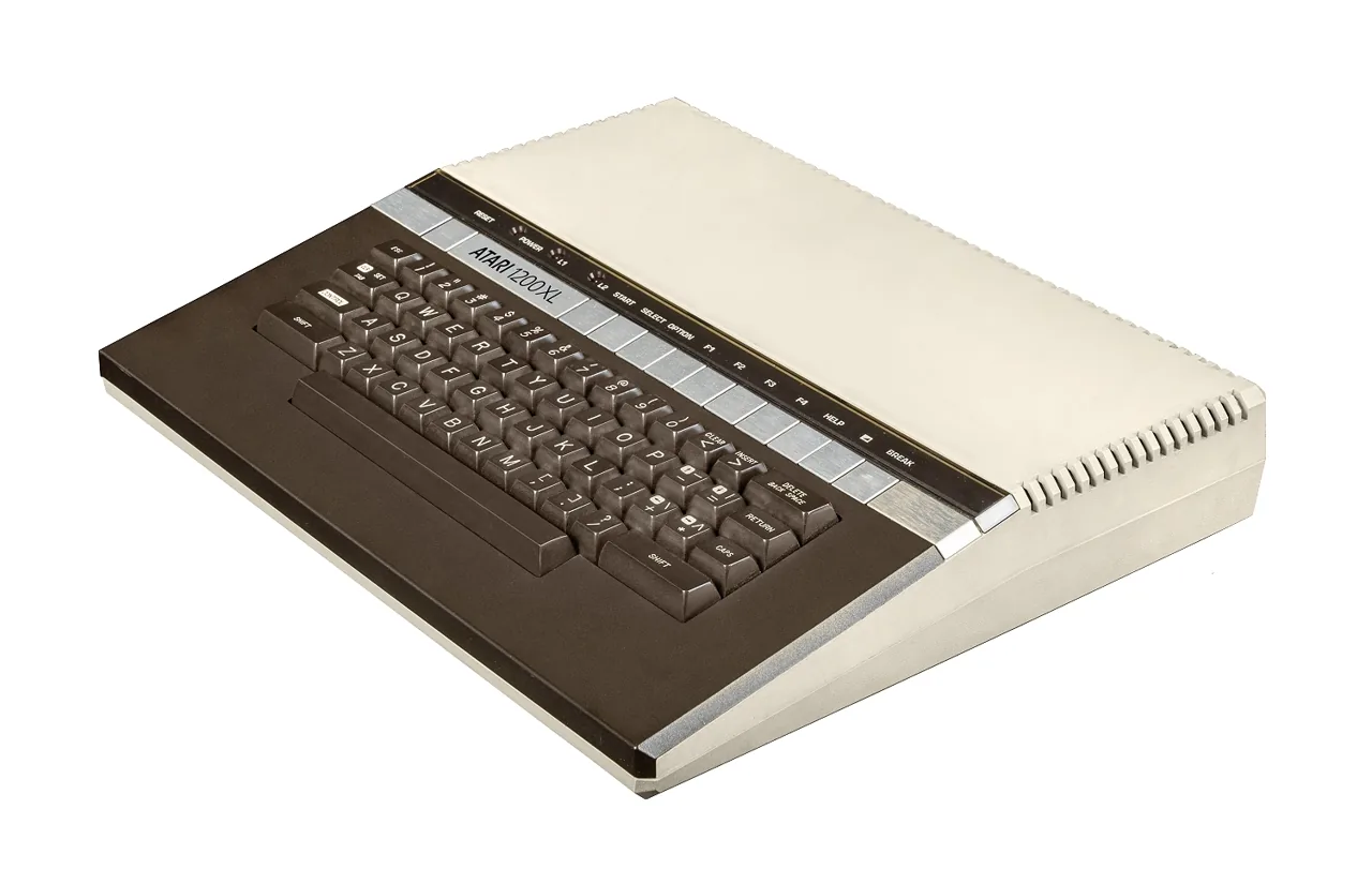 Atari 1200xl, archival photo