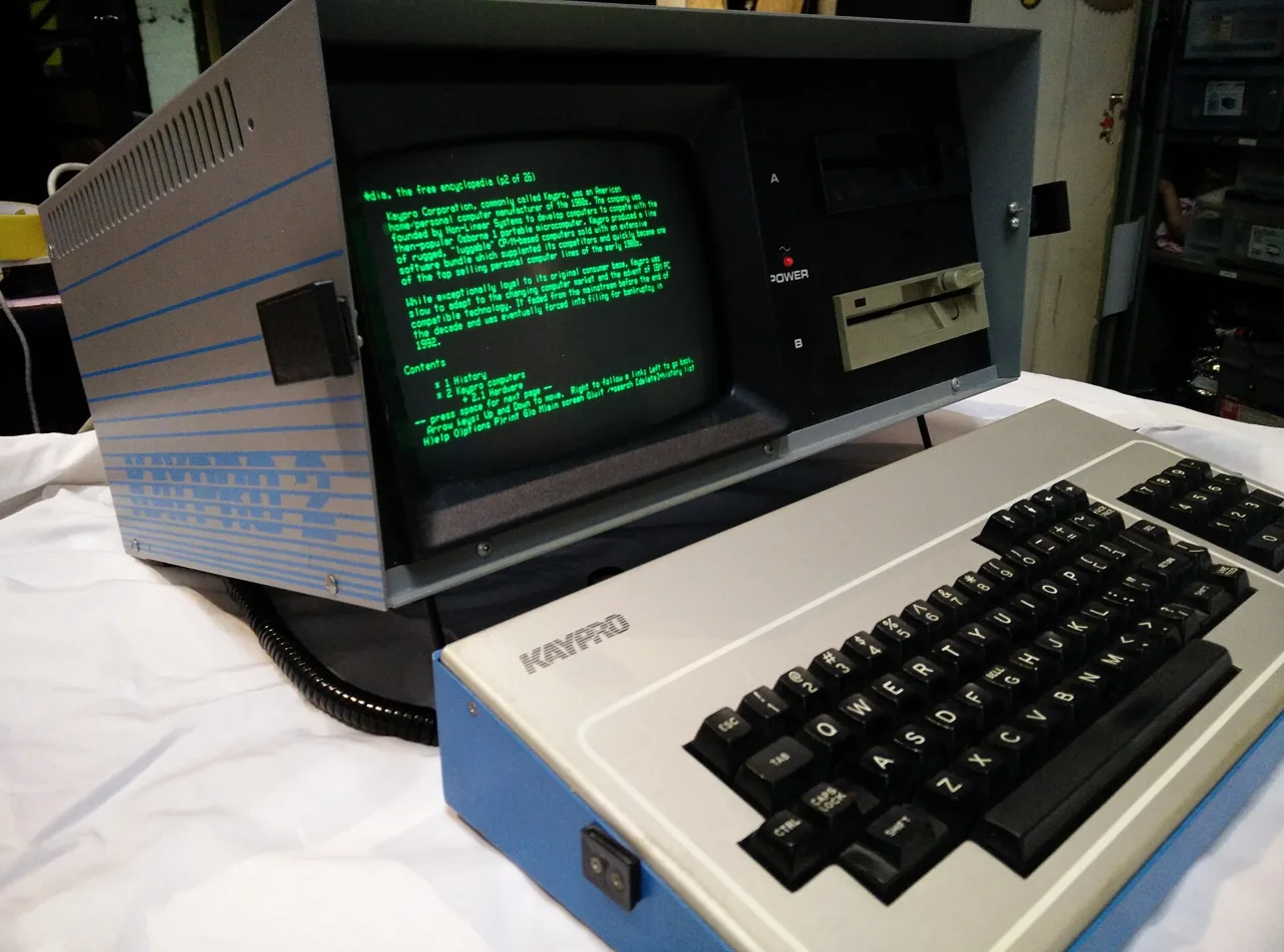 Kaypro kaypro-ii, archival photo